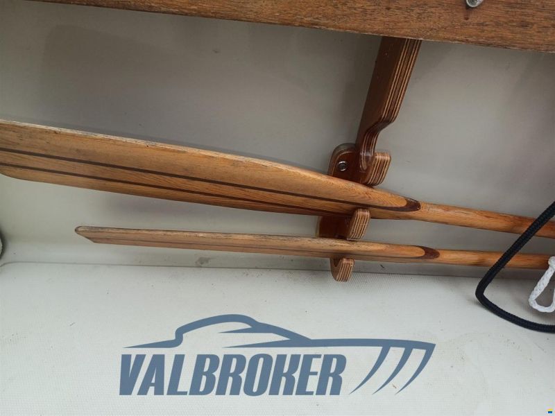 Boston Whaler OUTRAGE 22