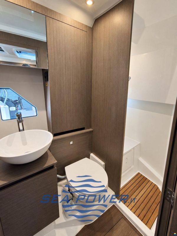 Beneteau. Gran Turismo 36