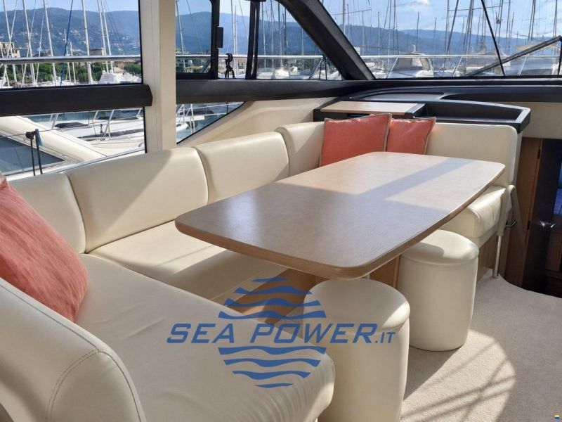 Princess Yachts. F 49