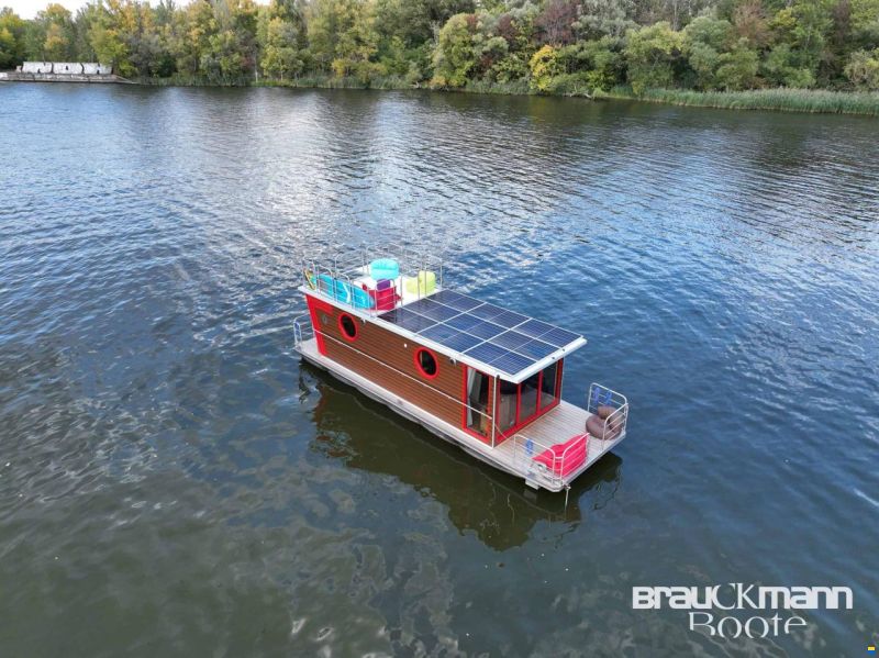 Nordic Season Solar Hausboot 2022