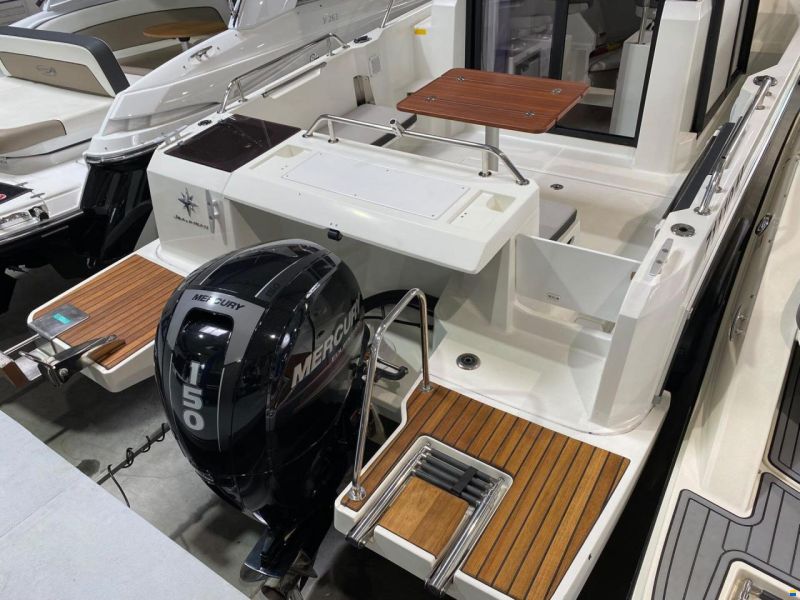 Jeanneau MF 695 Marlin