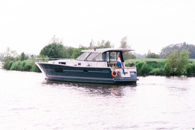 Delphia Escape 1350