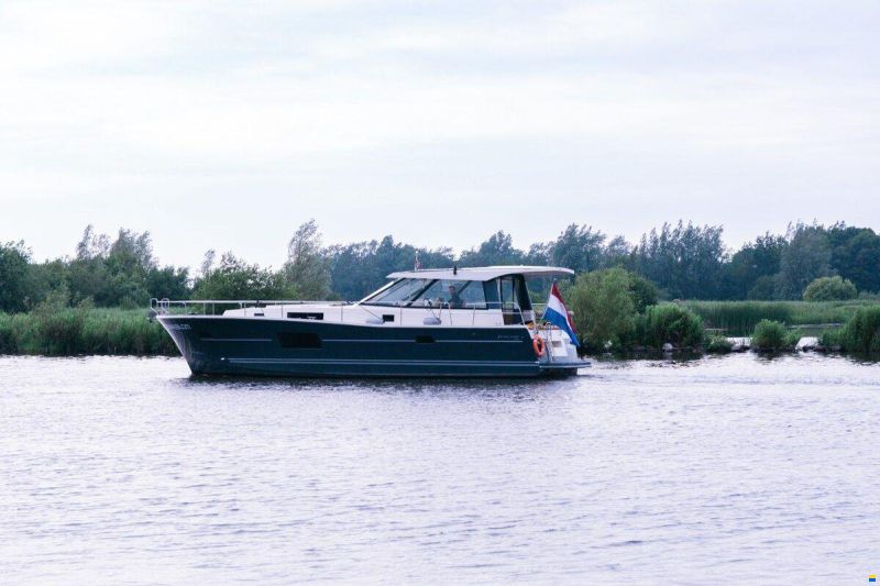 Delphia Escape 1350