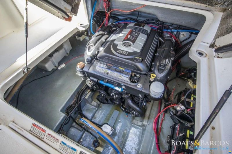 Sea Ray 245 Weekender