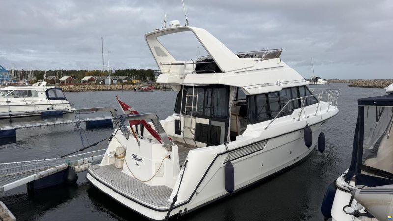 Bayliner 3688 Fly