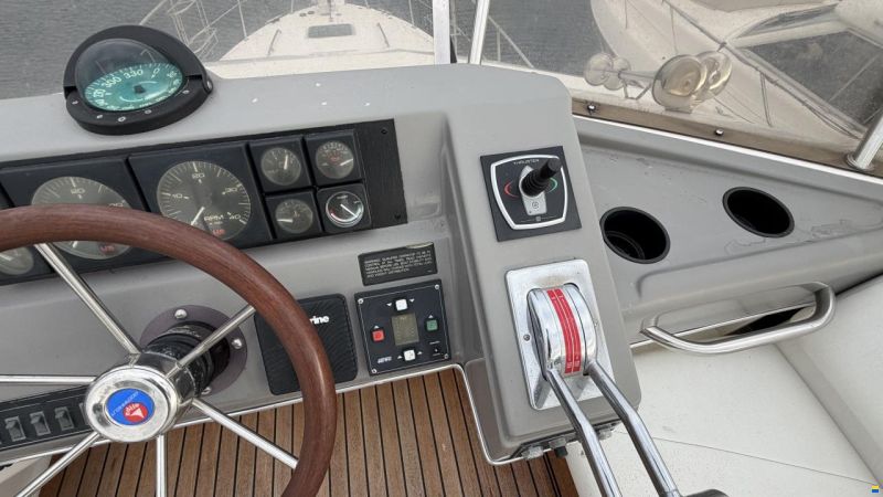 Bayliner 3688 Fly