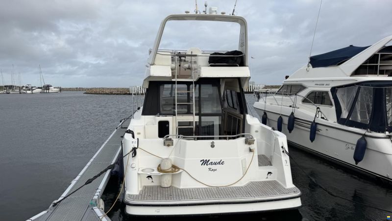 Bayliner 3688 Fly