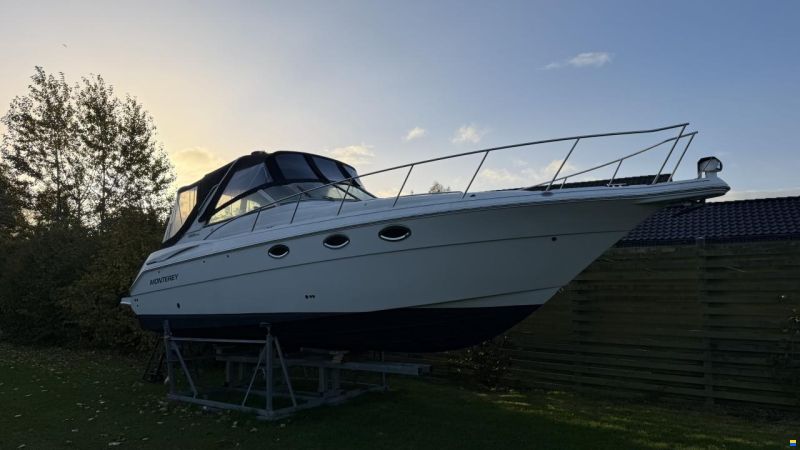 Monterey 322 CR