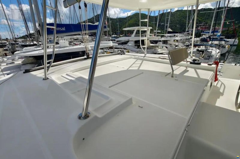 Lagoon 46