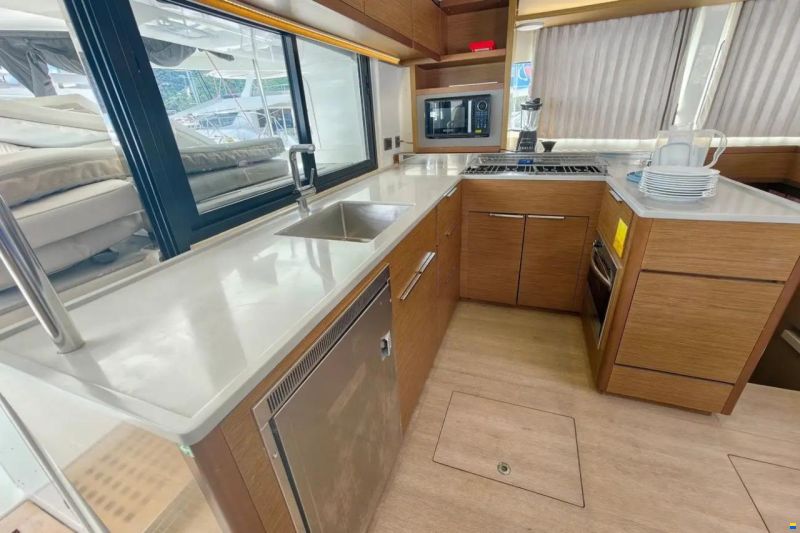 Lagoon 46