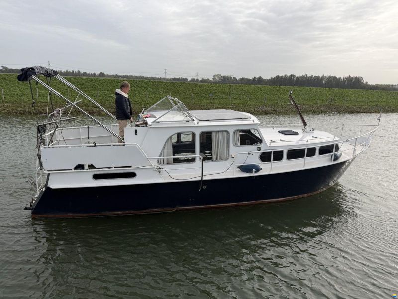 Merwekruiser 1050