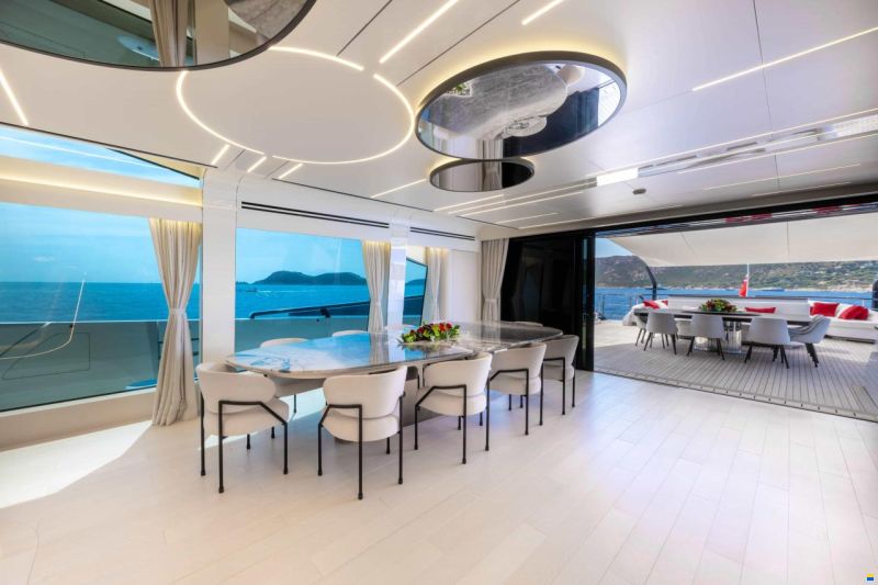 Overmarine Mangusta 165 REV