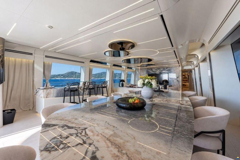 Overmarine Mangusta 165 REV