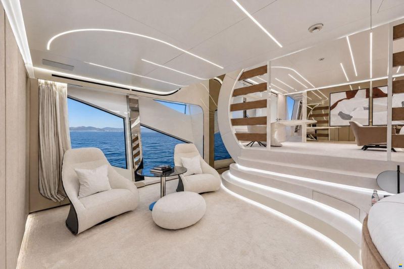 Overmarine Mangusta 165 REV