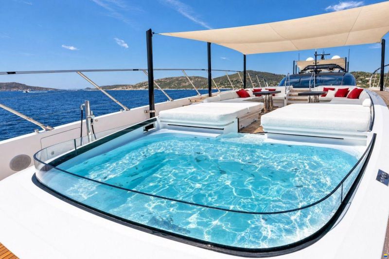 Overmarine Mangusta 165 REV