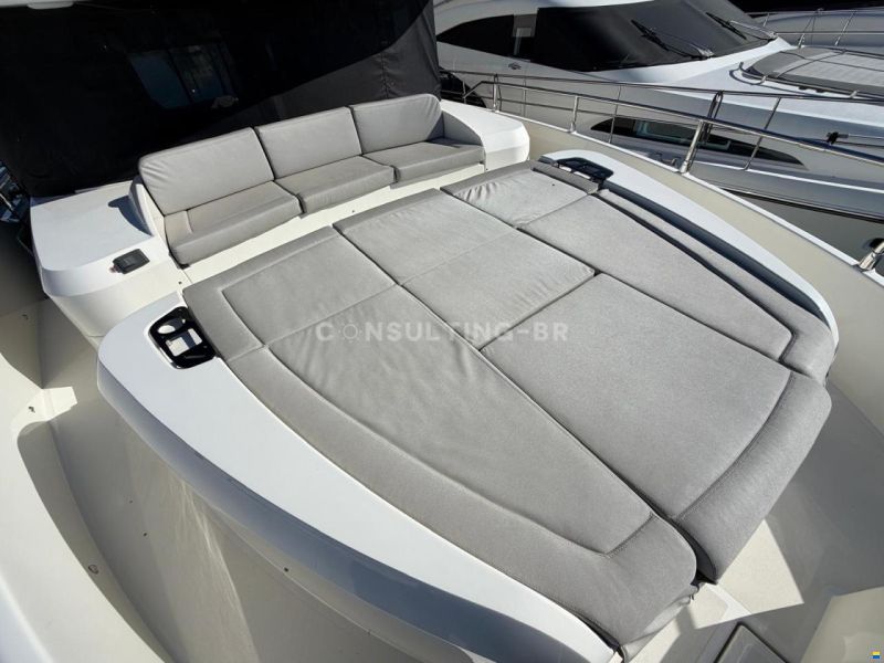 Absolute Navetta 52
