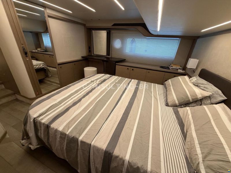 Absolute Navetta 52