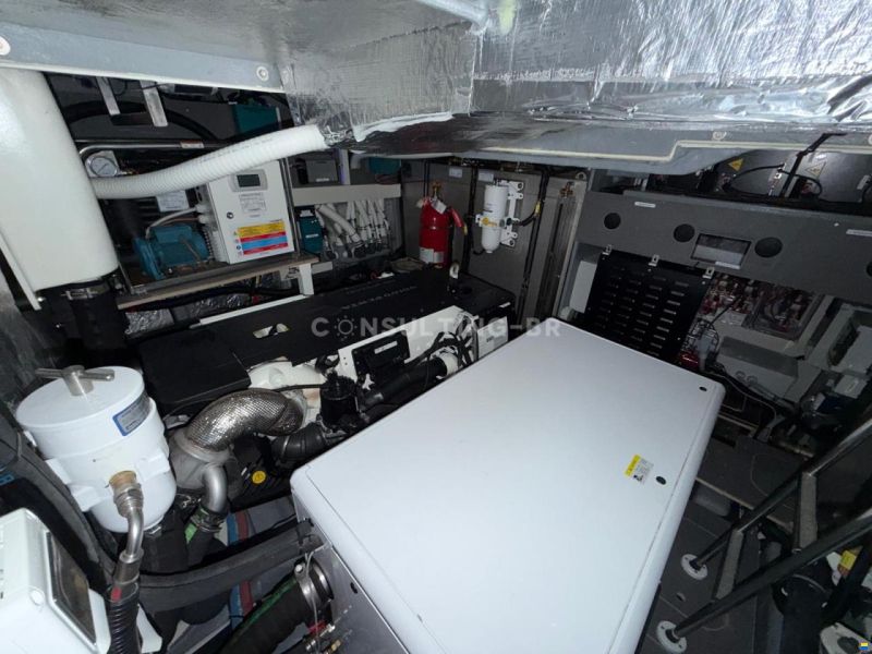 Absolute Navetta 52