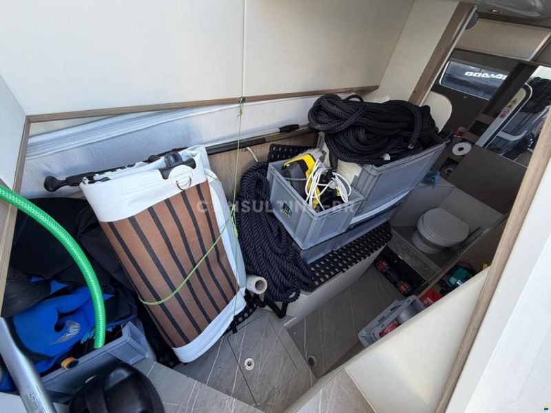 Absolute Navetta 52