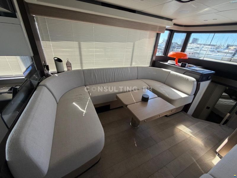 Absolute Navetta 52