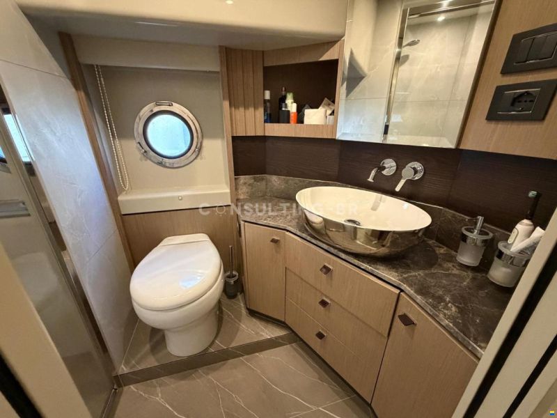 Absolute Navetta 52
