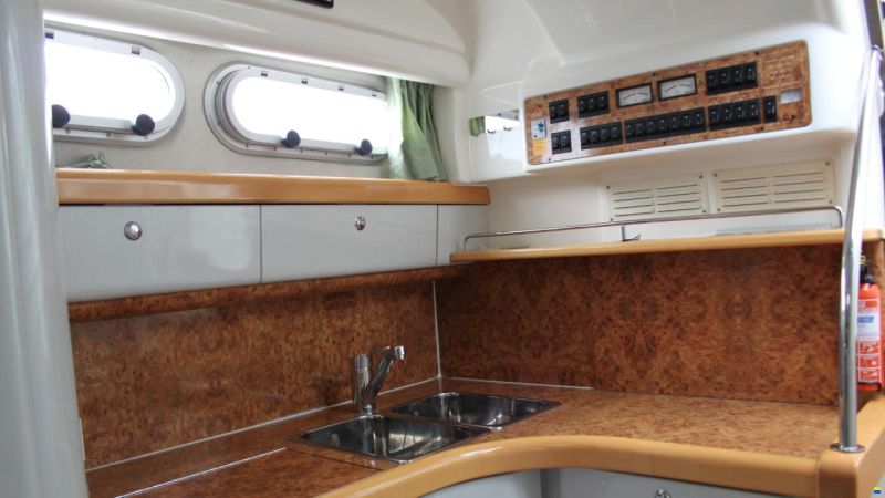 Sealine 28 Bolero