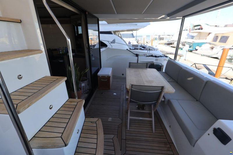 Absolute Navetta 52