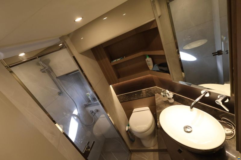 Absolute Navetta 52