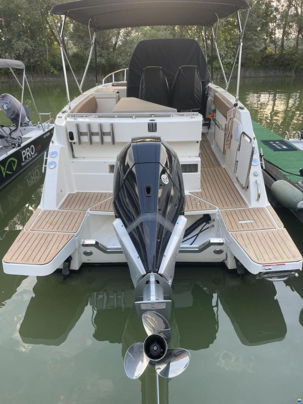 Quicksilver Sundeck 805 Activ