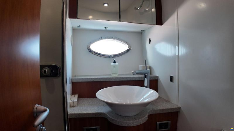 Sunseeker Predator 52