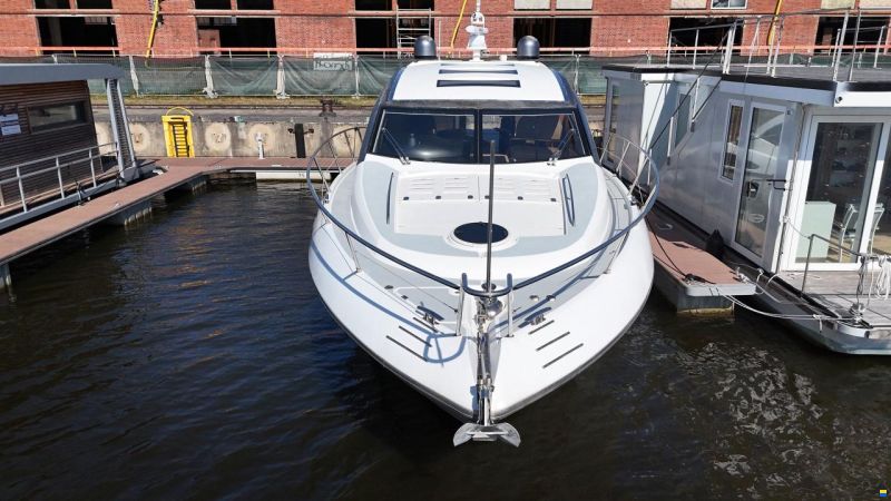 Sunseeker Predator 52