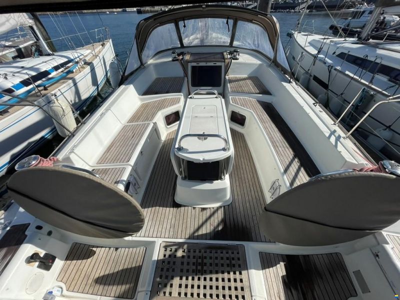 Jeanneau 53
