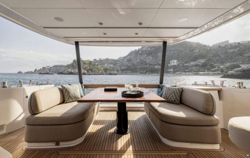 Azimut Magellano 60