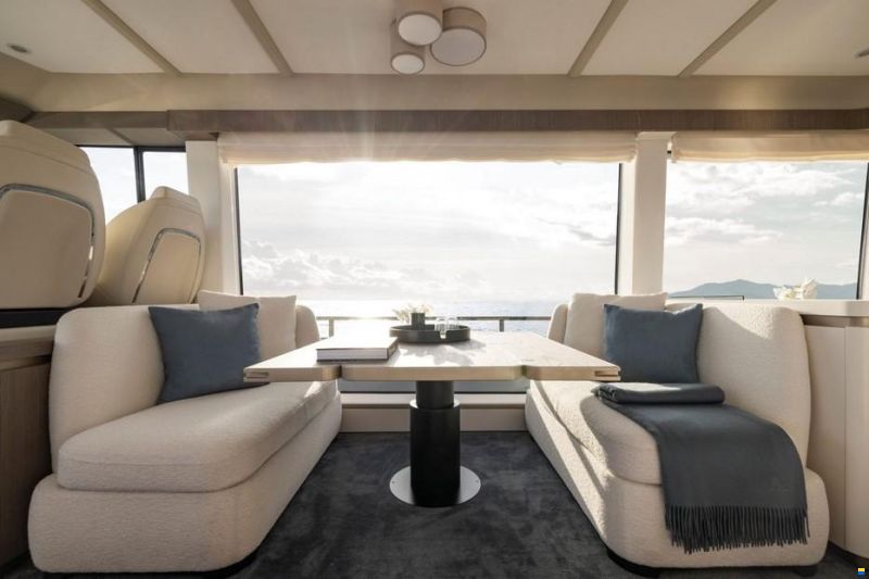 Azimut Magellano 60
