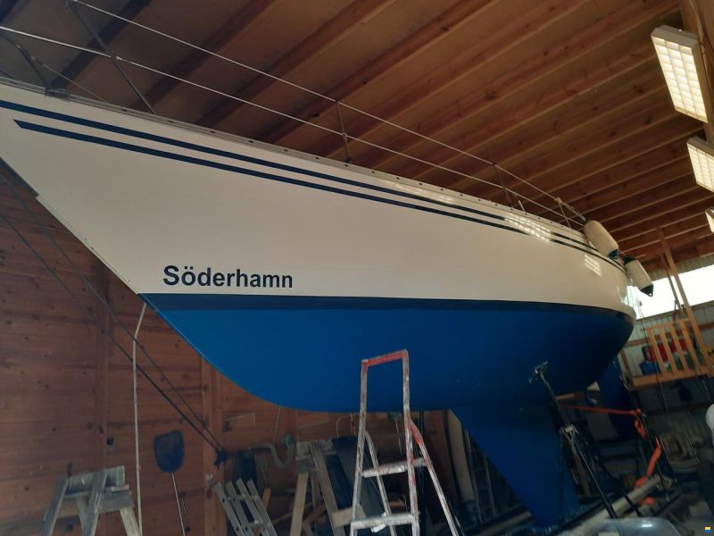Sweden Yachts 38