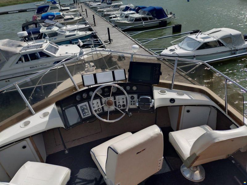 Carver 32