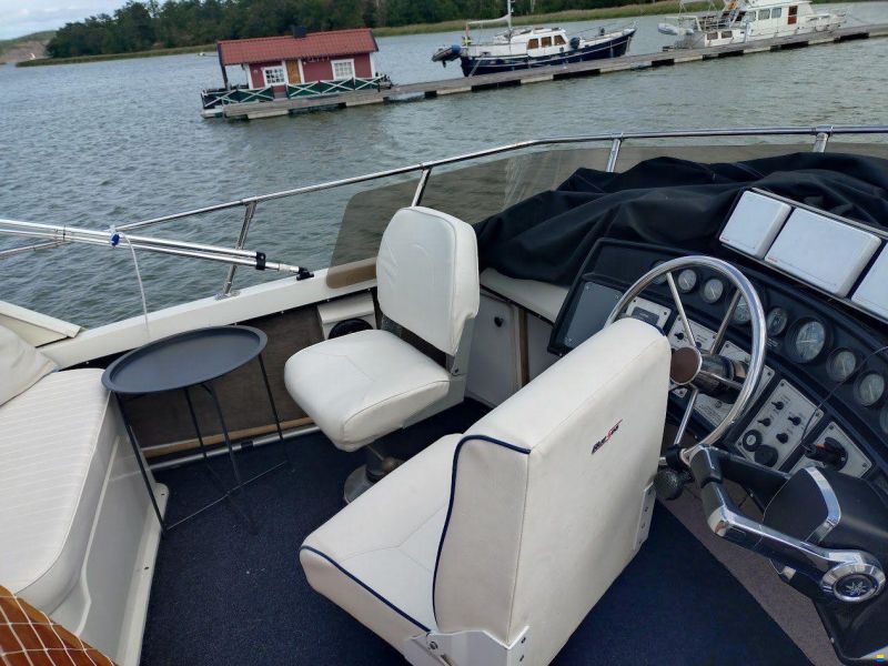 Carver 32