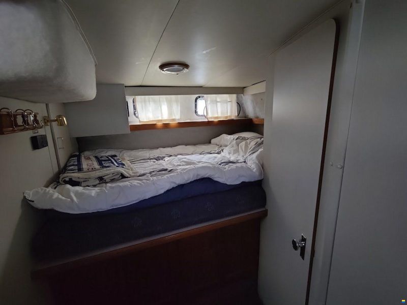 Carver 32