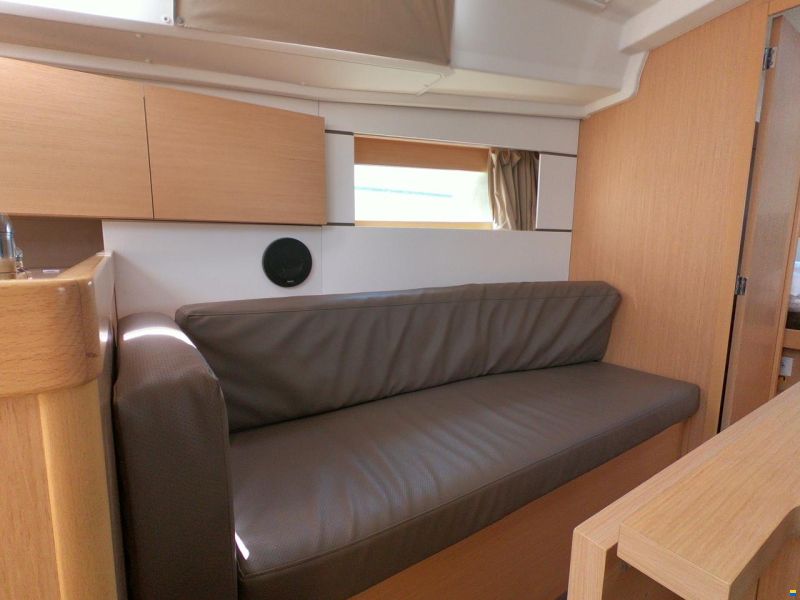 Beneteau OCEANIS 35.1