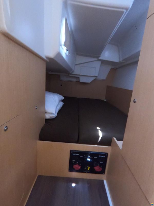 Beneteau OCEANIS 35.1