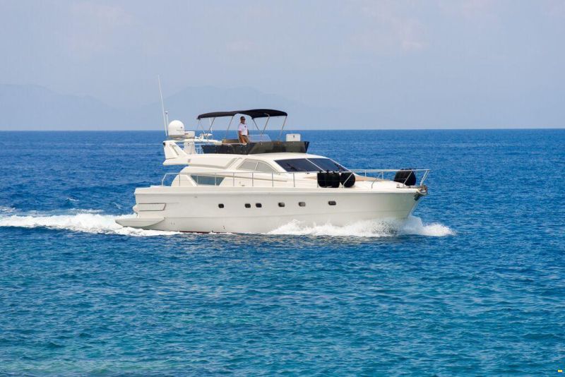 Ferretti 55