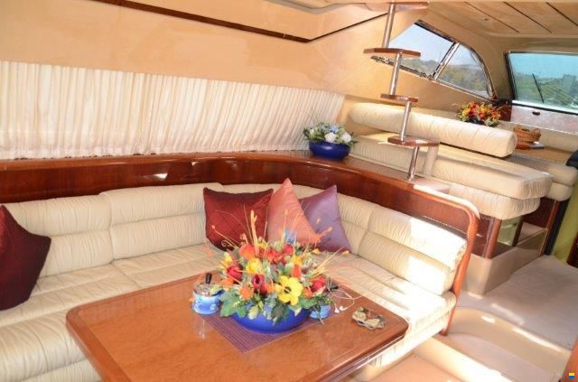 Ferretti 55