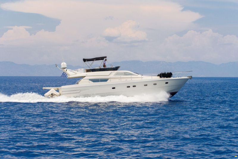 Ferretti 55