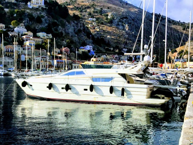 Ferretti 55
