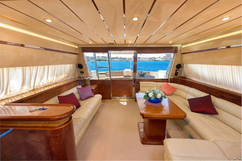 Ferretti 55