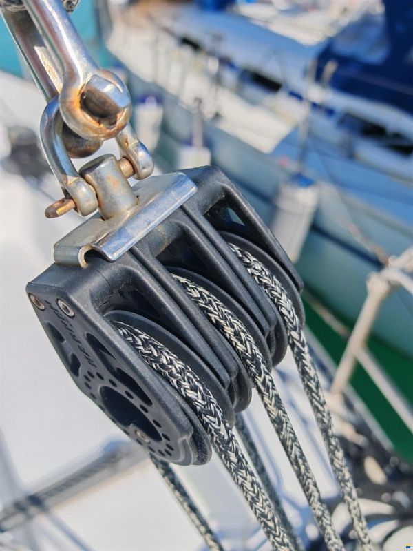 Polaris 37