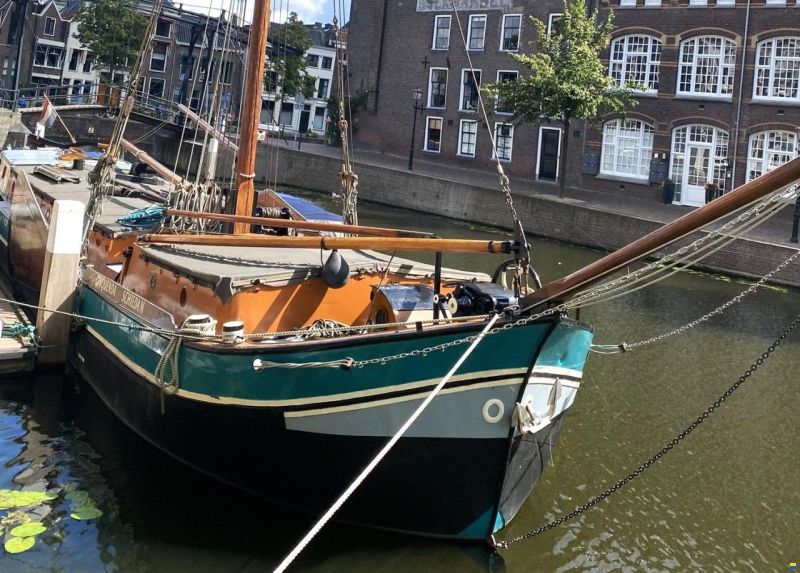 Klipperaak Woonschip