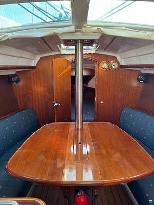 Beneteau 323