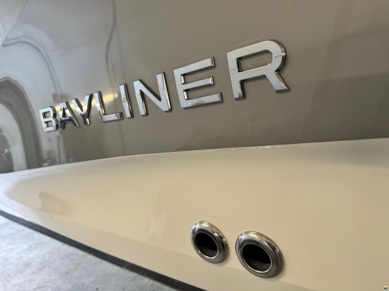 Bayliner V20 OB Bowrider med 150 hk Merc