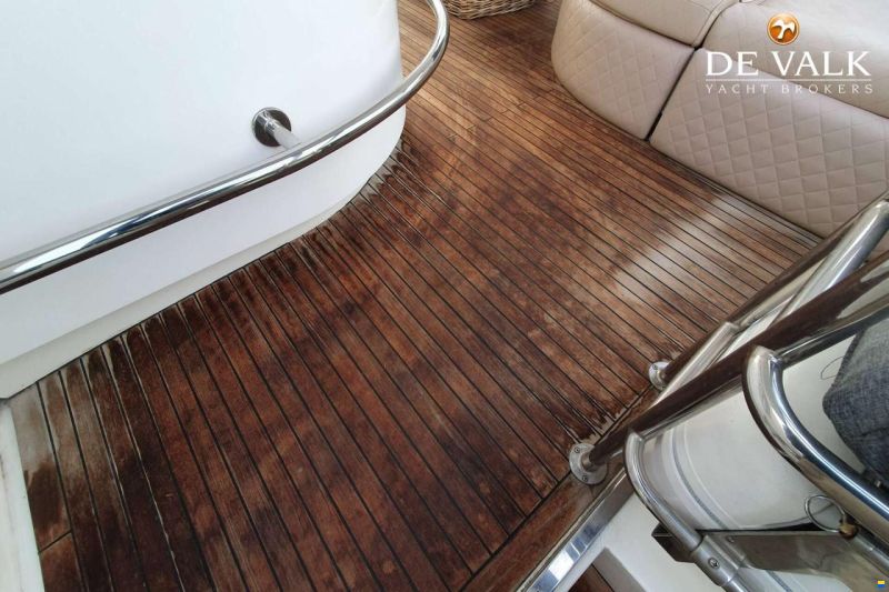 Elegance 72